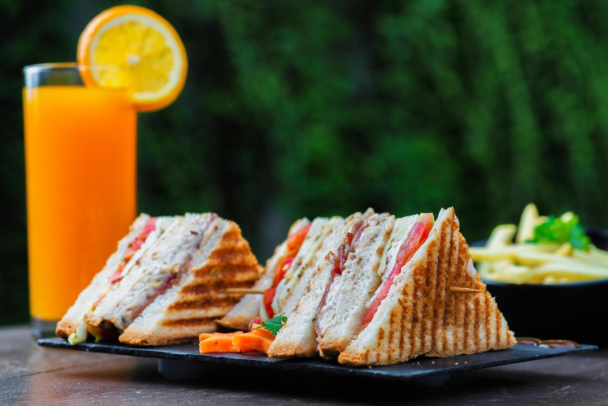 מלון The Park כלכותה מראה חיצוני תמונה A club sandwich